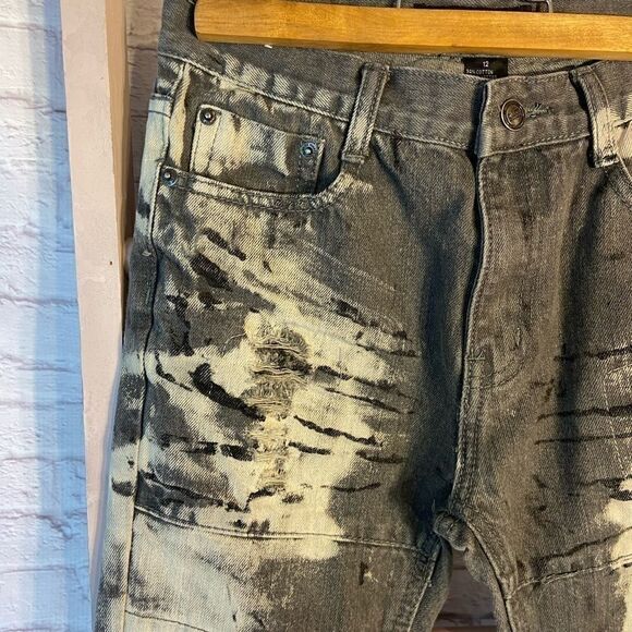 💝 3/$75 GS-115 Distressed Youth Gray Denim Pants - Picture 2 of 11